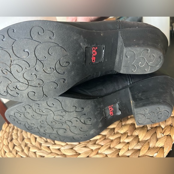 Dingo Short Western Cowboy Boots - Picture 2 of 3